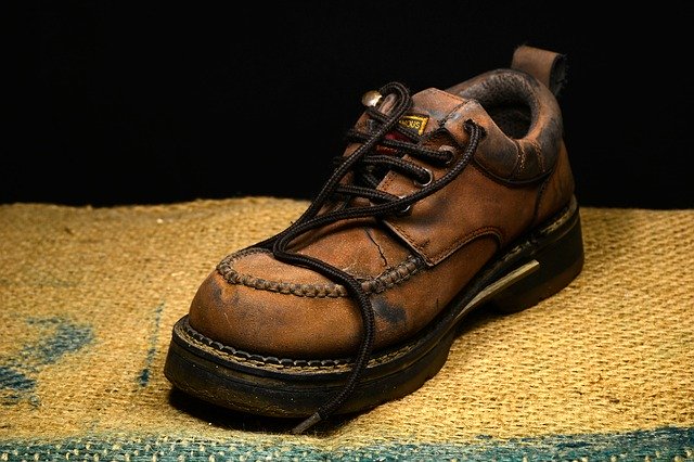 Jan Brzechwa – „Siedmiomilowe buty”
