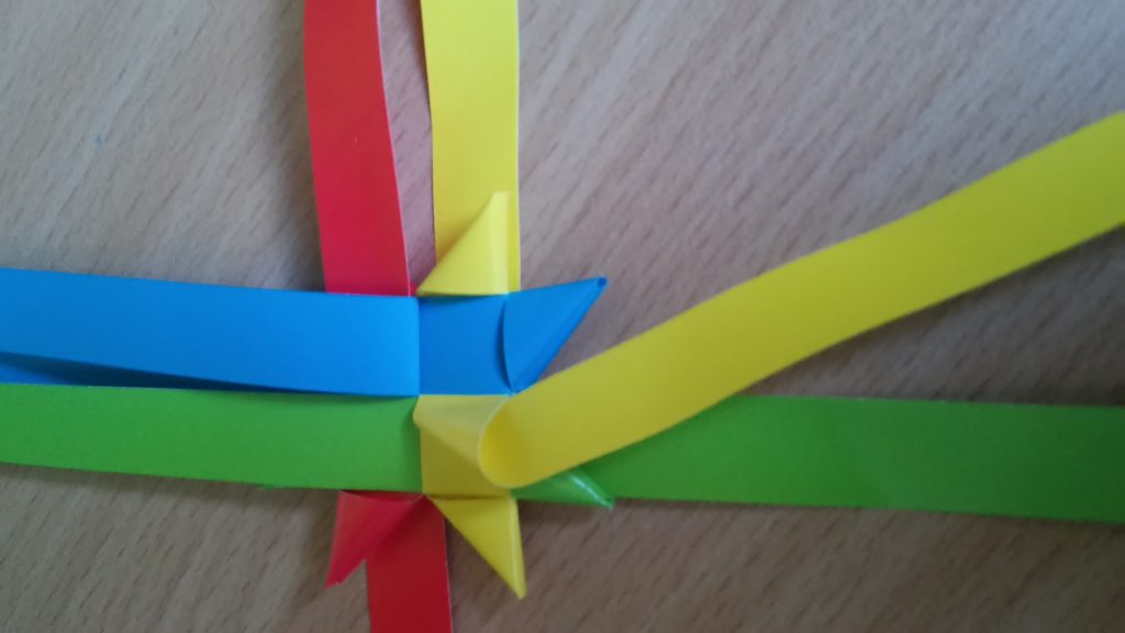 22 gwiazda z papieru origami